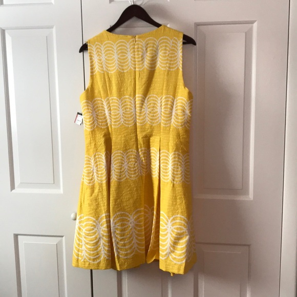 NEW Yellow Dress - Picture 2 of 2